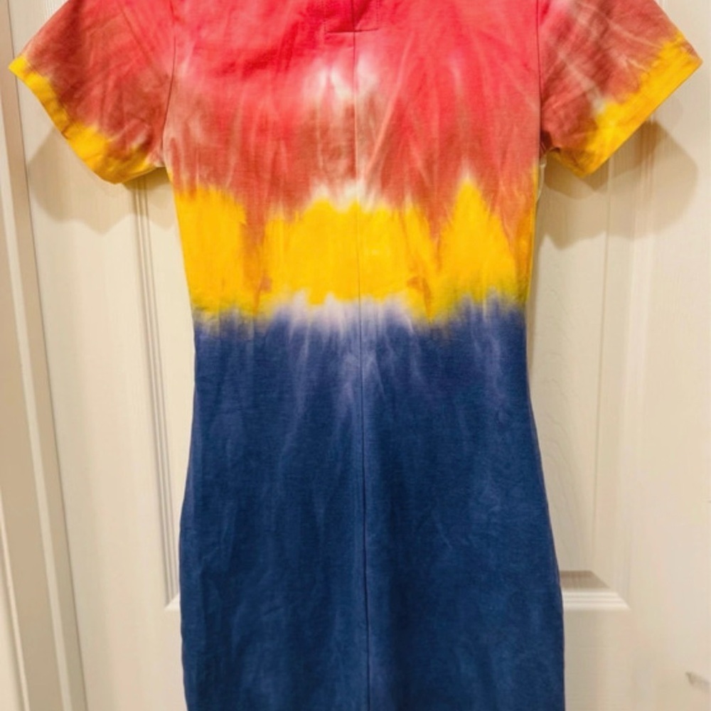 Chaser Colorful Gradient Dress - Picture 5 of 5